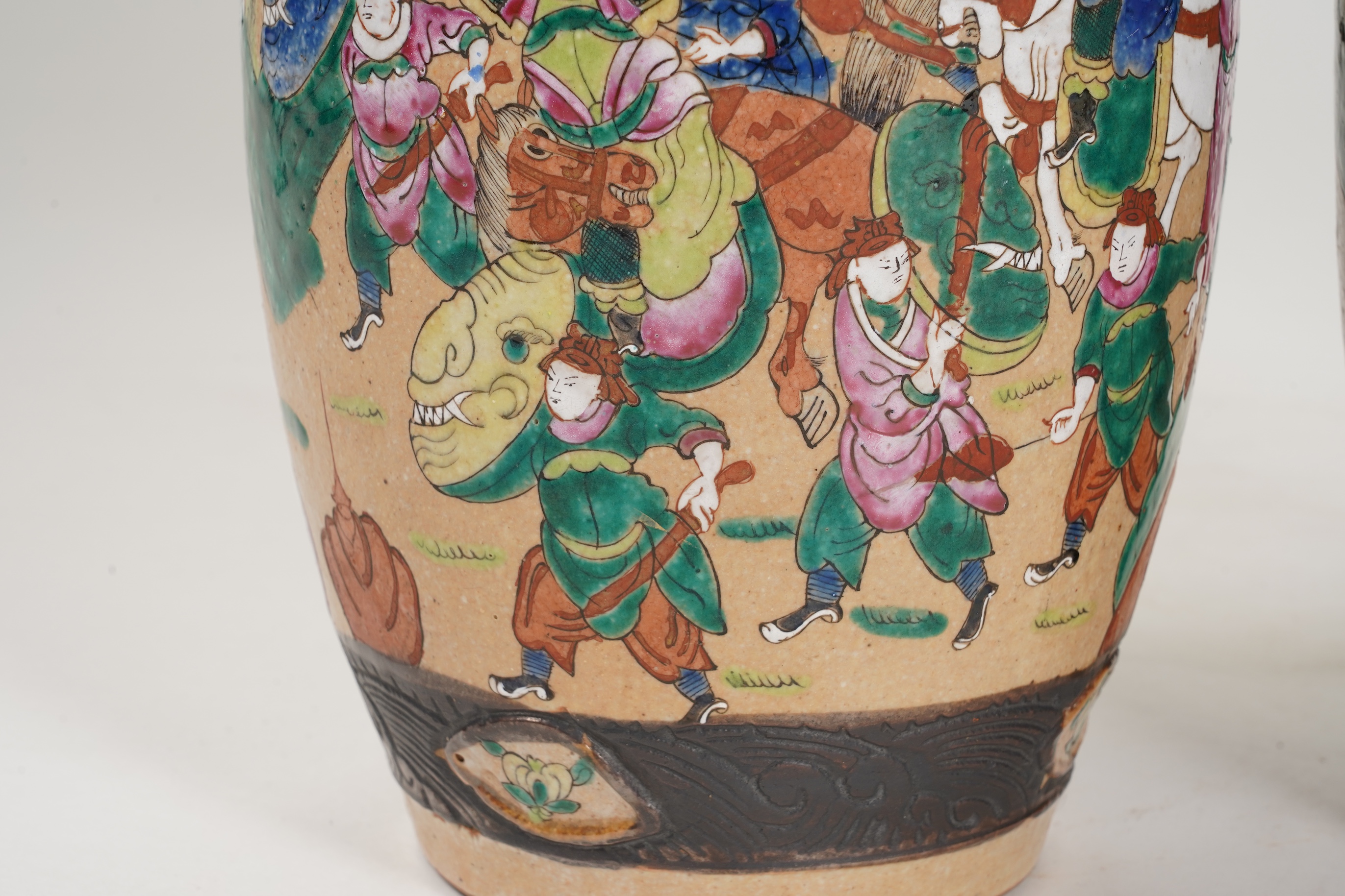 A pair of Chinese famille rose crackle glaze vases, early 20th century